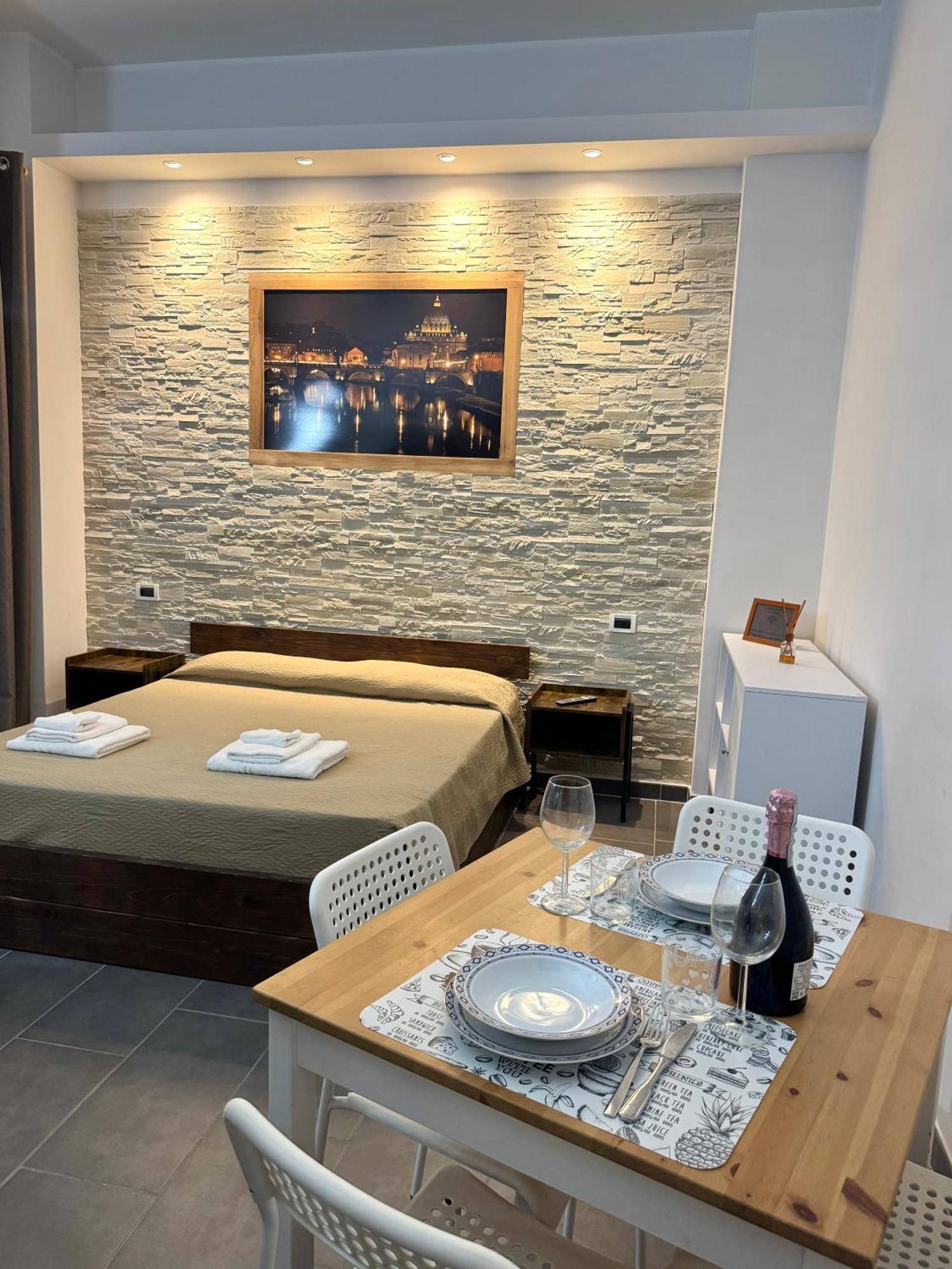 Moderno Vicino Trastevere Rome